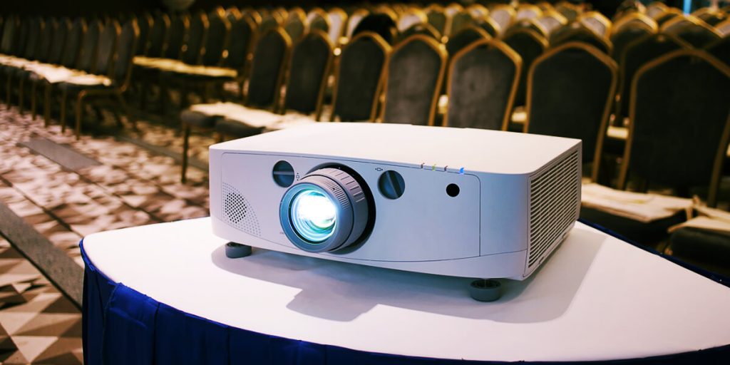 A Guide to Integrating a Receiver and Projector in Home Theater